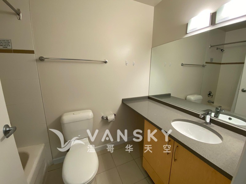 250328143050_423 bathroom.jpg